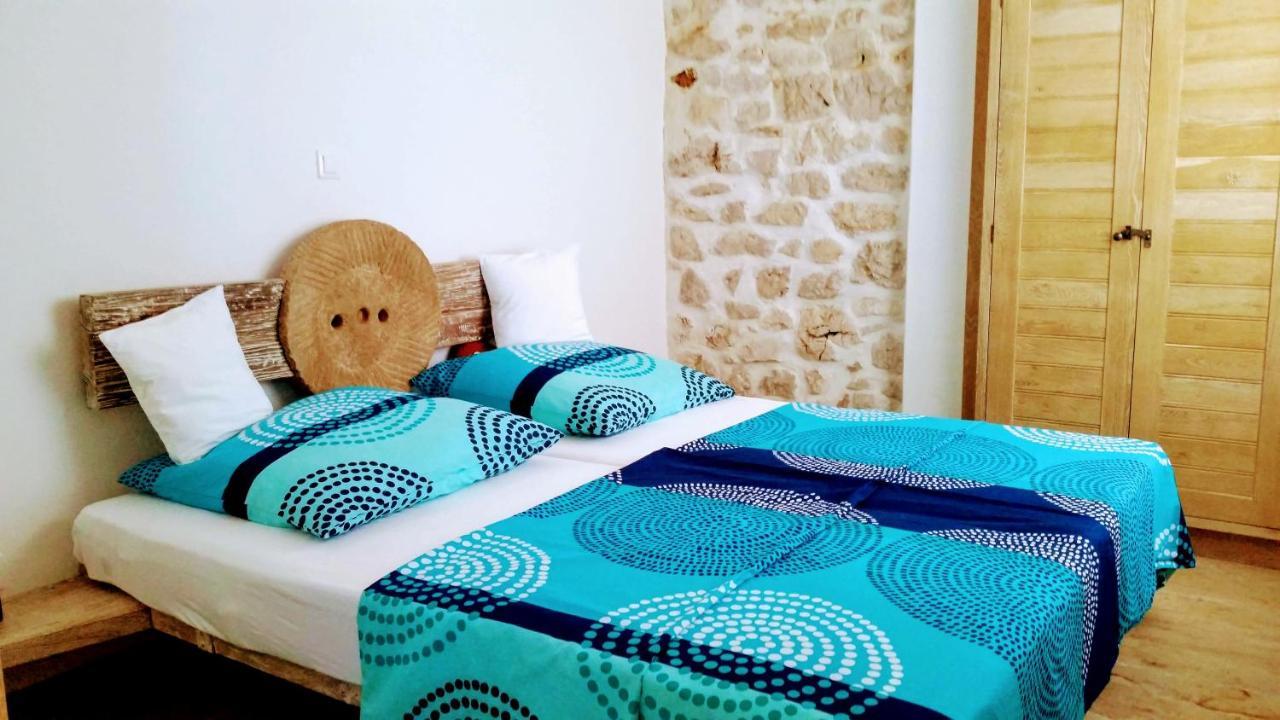 Appartamento Quartier No.63 Ražanac Esterno foto